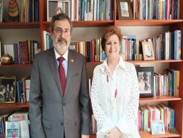 Visita del Excelentísimo Señor Alberto Colella, Embajador del Perú en Costa Rica, a la Secretaria General de FLACSO