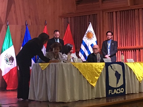 FLACSO FIRMA CONVENIO CON LA UNIVERSIDAD AUTÓNOMA DE HONDURAS