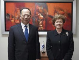 Secretaria General de FLACSO recibe al Excelentísimo Señor Shi Taifeng, Vicepresidente de la Conferencia Consultiva Política del Pueblo Chino 